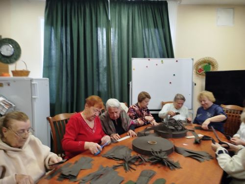 16.11.25.В пансионате «Никольский парк» состоялась важная встреча с представителями Благотворительного фонда г. Зеленограда «Дела важнее слов». 16.11.25.В пансионате «Никольский парк» состоялась важная встреча с представителями Благотворительного фонда г. Зеленограда «Дела важнее слов».